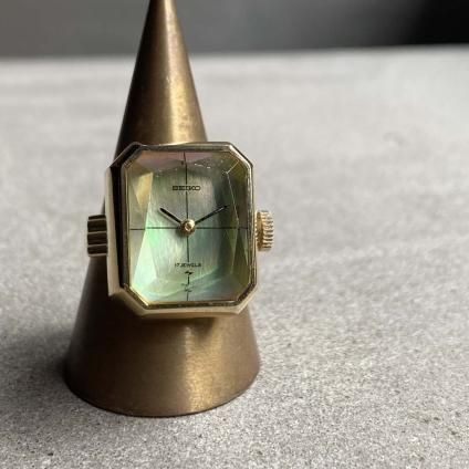 SEIKO RING WATCH (セイコー リングウォッチ) シェル文字盤 カット