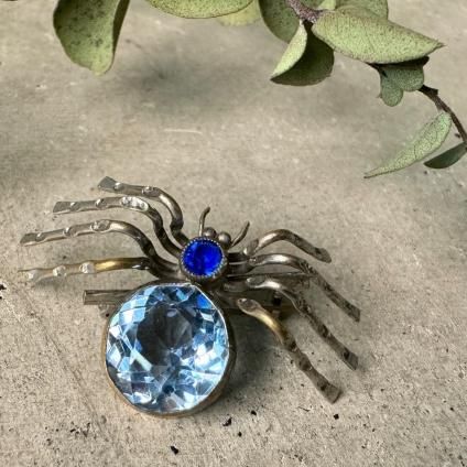1930年代 メタル ガラス 蜘蛛 ブローチ（Metal Glass Brooch）- JeJe