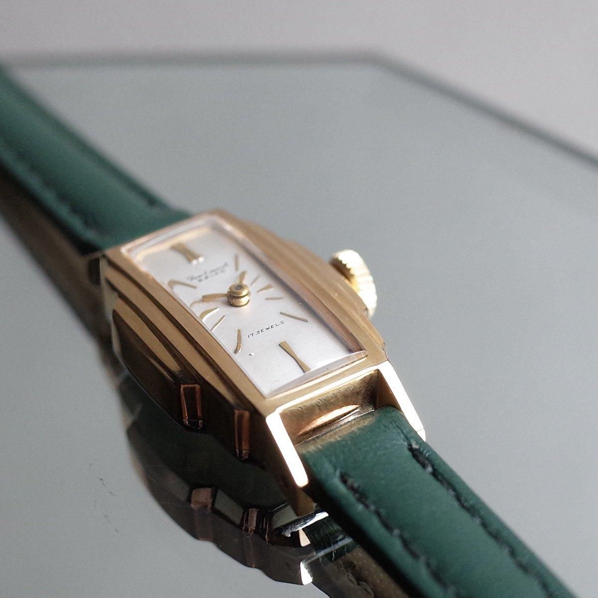 SEIKO FEMI LAUREL（セイコー フェミ ローレル）極細レクタンギュラー