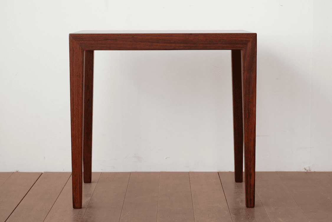 ネストテーブル/ハスレヴ社/ロイヤルコペンハーゲン【2503-0046