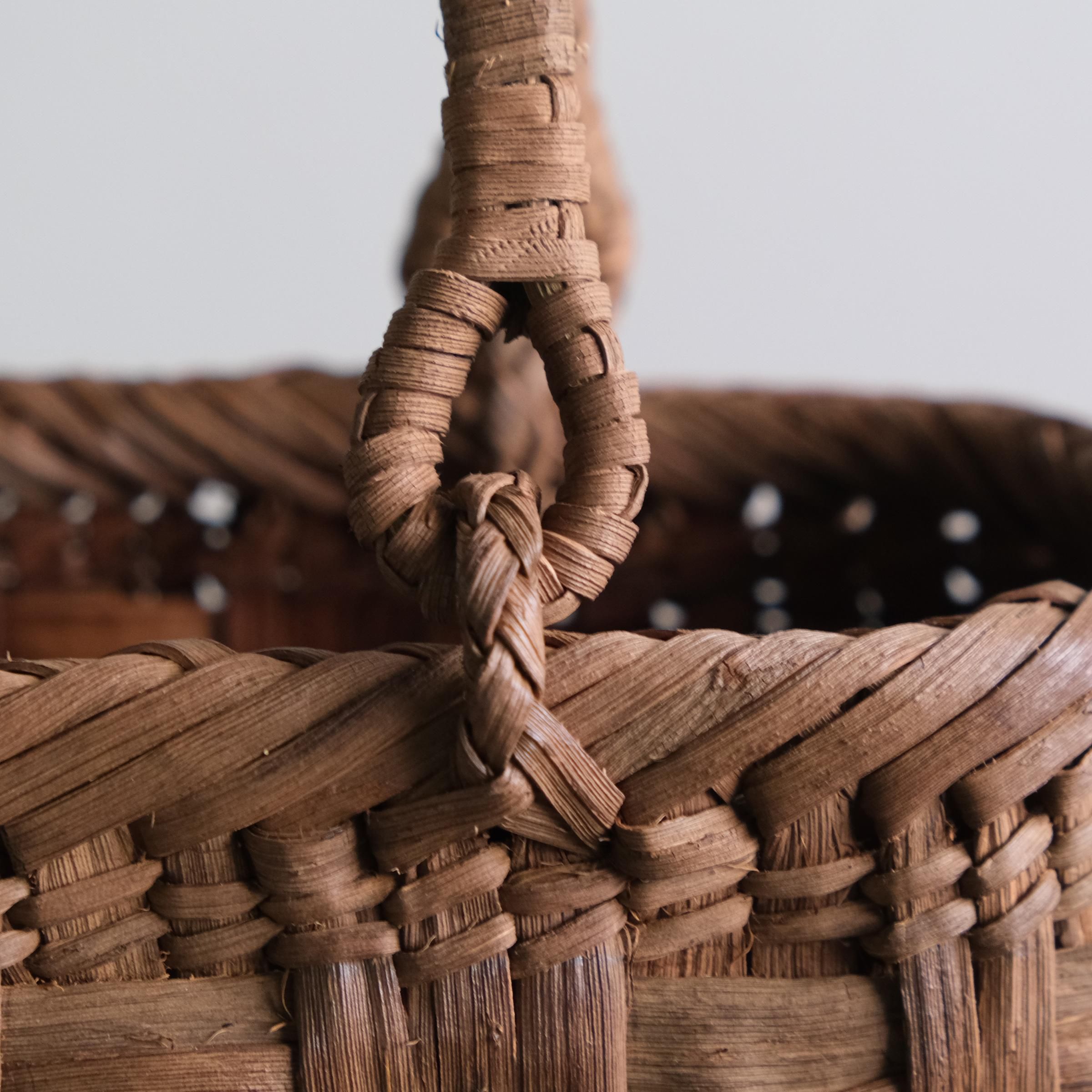 宮本工芸 山ぶどうの籠 駒型 太巾みだれ編 巻手 ○ - katakana