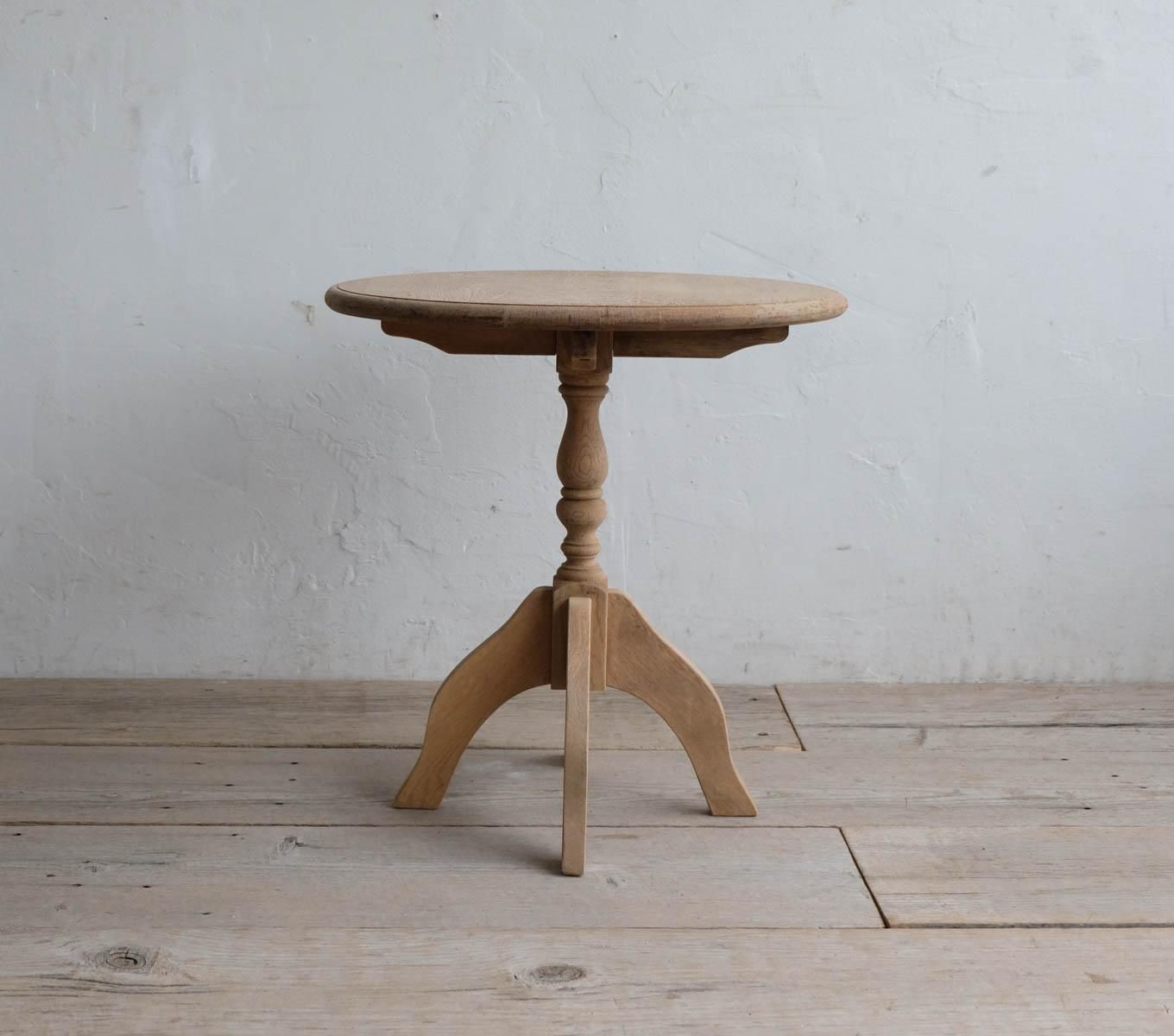 ろくろ脚のラウンドテーブル| ライフスタイルショップICCA Online shop