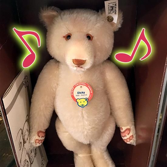 シュタイフ社 ＊ 1992年生まれ ＊「 ディッキー1930ホワイト・33