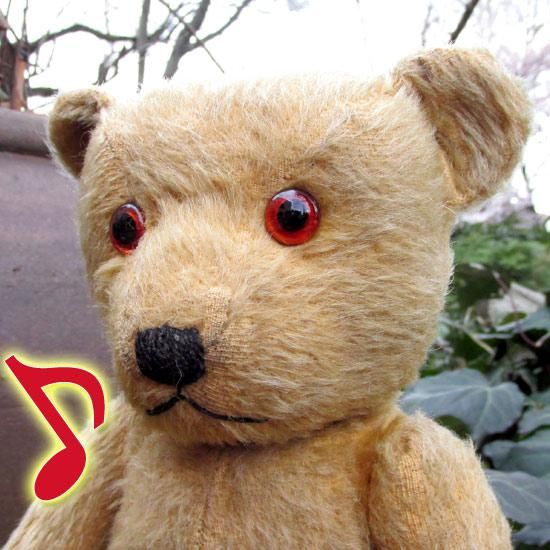 イギリス1940年～'50年代 ”チルターン・トイズ”の「ハグミー（Hugmee