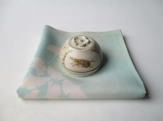 淡々斎在判箱 亥香合 (共箱)二代 久世久宝 - 茶道具販売 栗林園