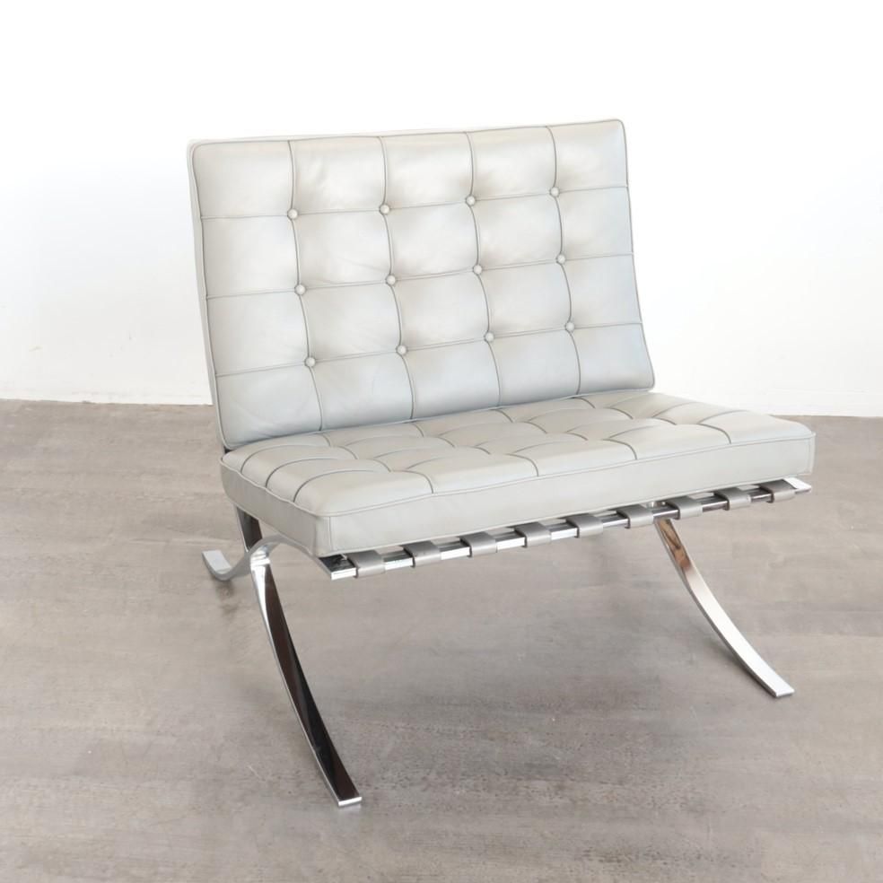 定価160万! 名作 良品 正規Knoll 白 バルセロナ チェア②オットマン