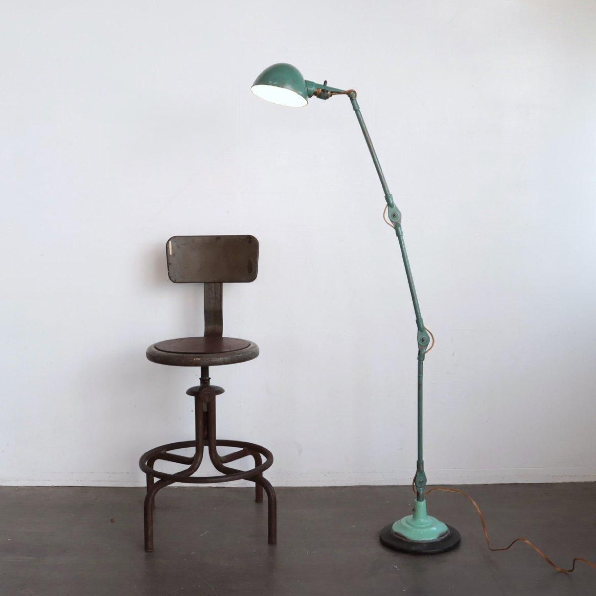 ヴィンテージ インダストリアル フロアランプ -通販-ローズボール