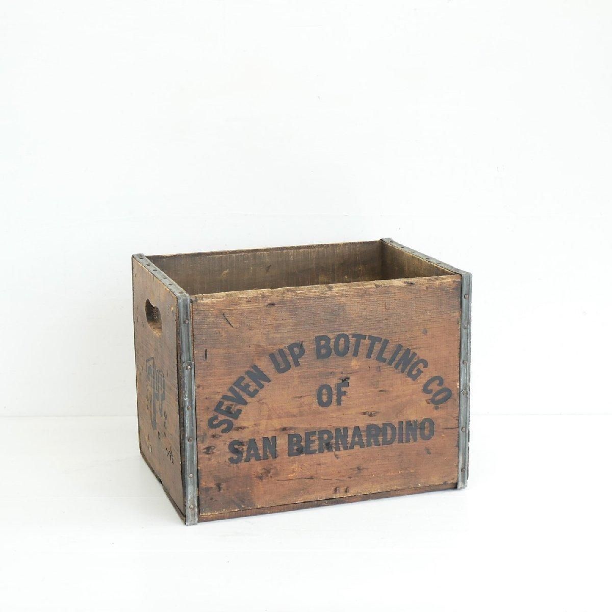 ヴィンテージ 木箱 SEVEN UP ウッドボックス 運搬箱 店舗什器
