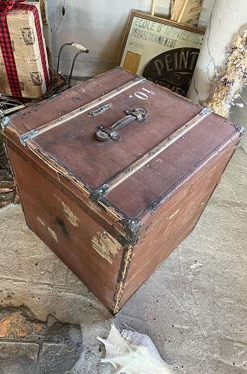 アンティークトランク【パディントン】｜アンティーク家具