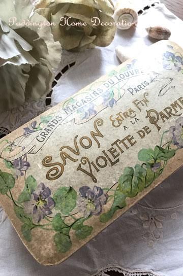 ルーブル百貨店のスミレの石鹸箱【パディントン】｜ブロカント