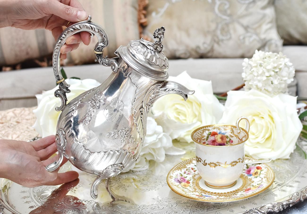 仏アンティークシルバー【純銀950】お花のコーヒーポット - Edwardian