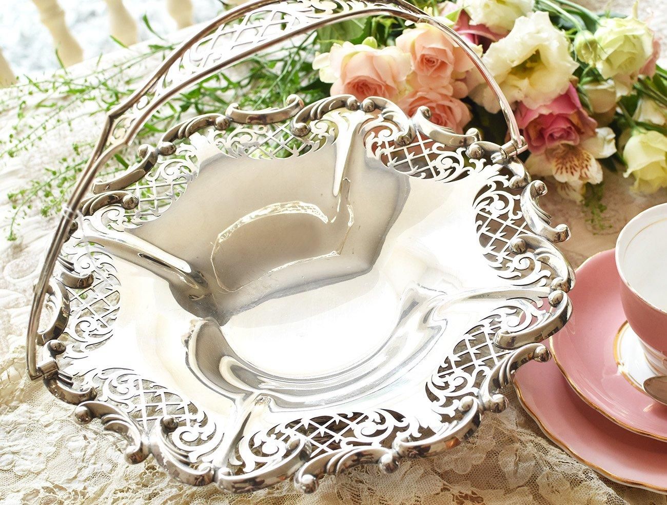 英国アンティーク銀器【シルバープレート】透かしのバスケット