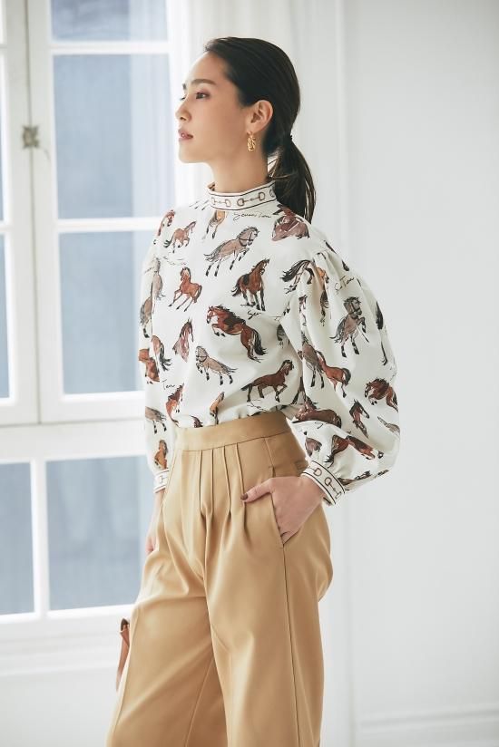 ホースプリントブラウス(オフホワイト) - seventen