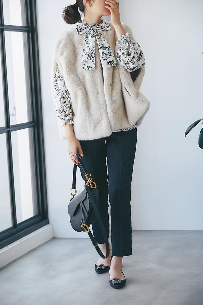 木の実柄プリントブラウス(オフホワイト) - seventen