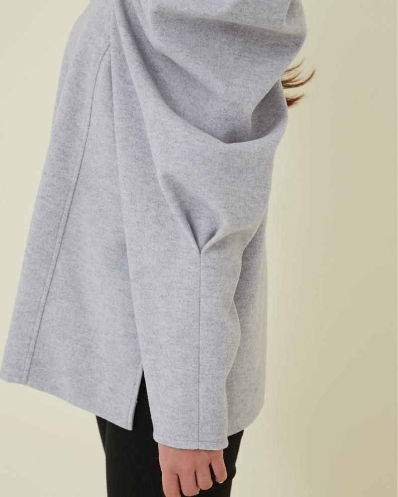 ポインティショルダートップス(グレー) - seventen