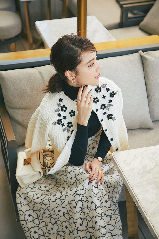 20％off】アップリケケーブルカーディガン(オフホワイト) - seventen