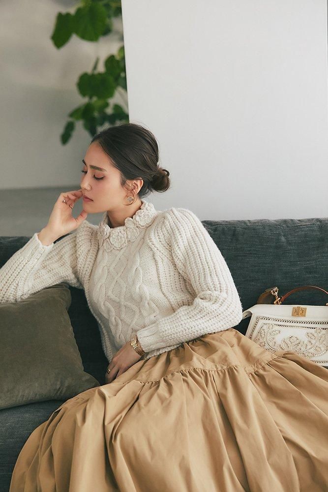 クロシェフラワーケーブルニット(オフホワイト) - seventen