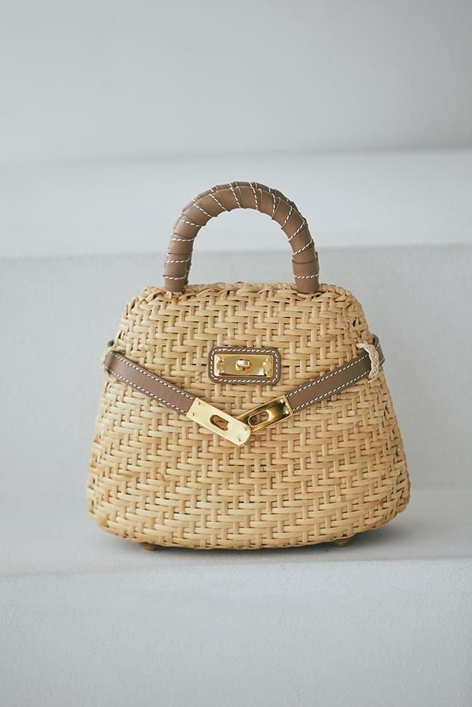 ベルトラタンミニバッグ(グレージュ) - seventen