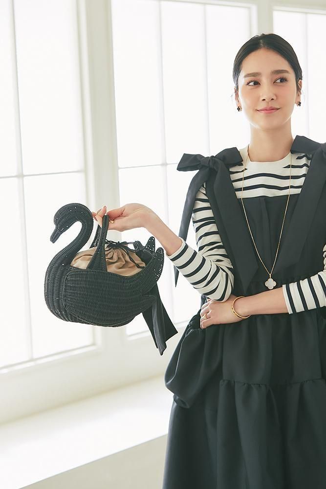 20％off】スワンラタンバッグ(ブラック) - seventen