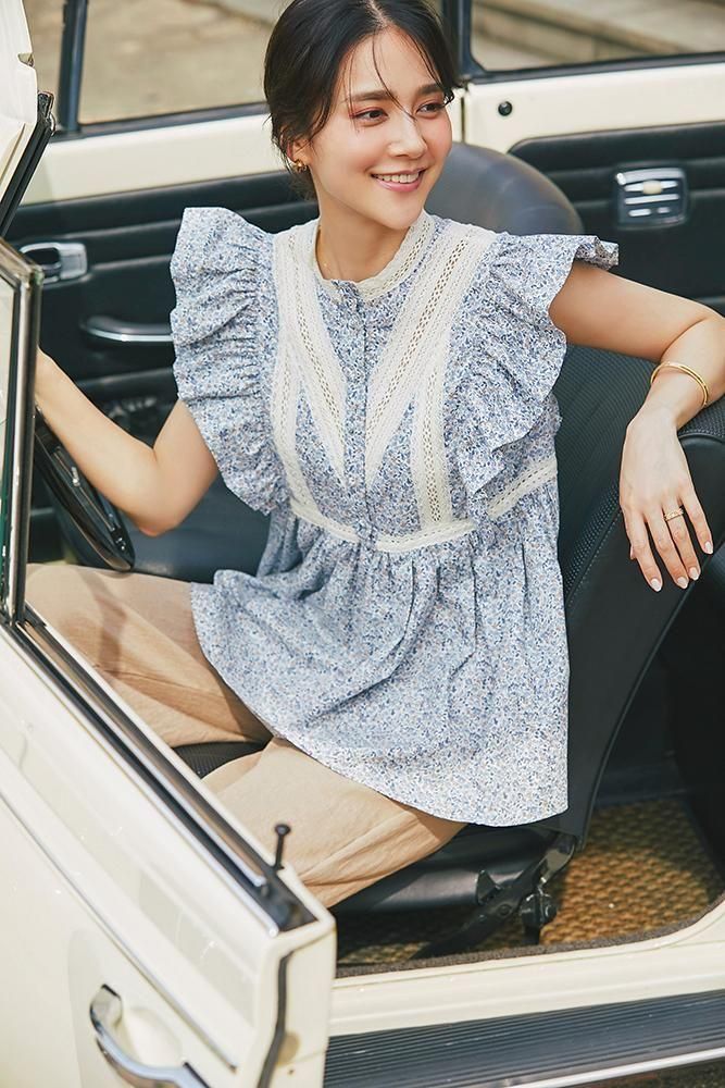 20％off】レーストリムブラウス(ライトブルー) - seventen