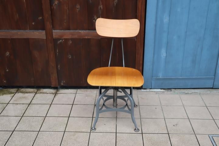 Northern Ohio Industrial コンパスレッグチェア 木製 Northern Ohio