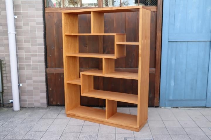 ACTUS(アクタス)で取り扱われていたBOSCO(ボスコ)のオープンシェルフ