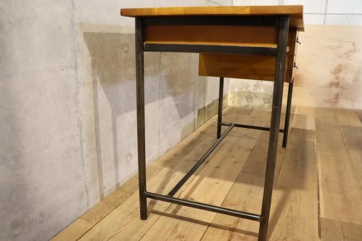 CRASH GATE(クラッシュゲート)/EASY LIFE(イージーライフ)のLAN(ラン