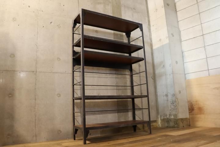 unico(ウニコ)のLUMBER(ランバー)シリーズよりトールシェルフです