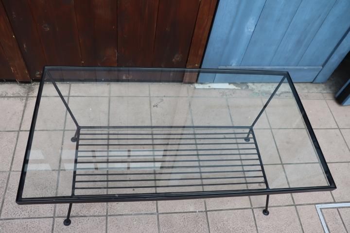 unico(ウニコ)の人気シリーズEDDY(エディー)リビングテーブルです