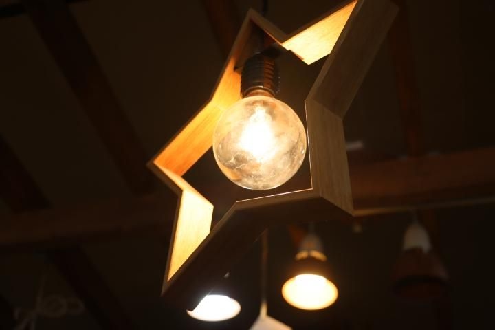 unico(ウニコ)のDOM(ドム) ペンダントランプ/ウォールナット材です