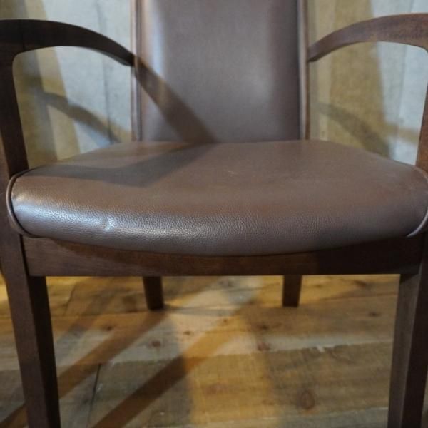 karimoku(カリモク家具)のオリジナルブランドDirettore(ディレトーレ