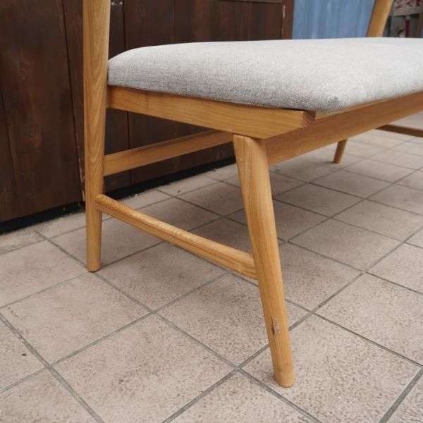 unico(ウニコ)のSIGNE(シグネ)シリーズのダイニングベンチです