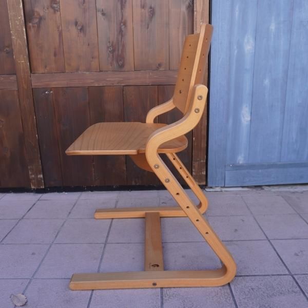 日本生まれ、デンマーク育ちの家具ブランドFormio(フォルミオ)の成型