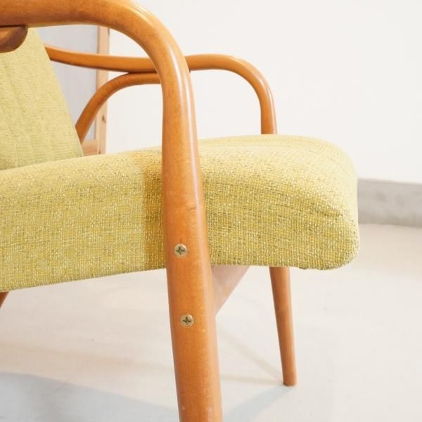 unico(ウニコ)取扱い、DOZE(ドゥーゼ)ハイバックチェアです。チェコの