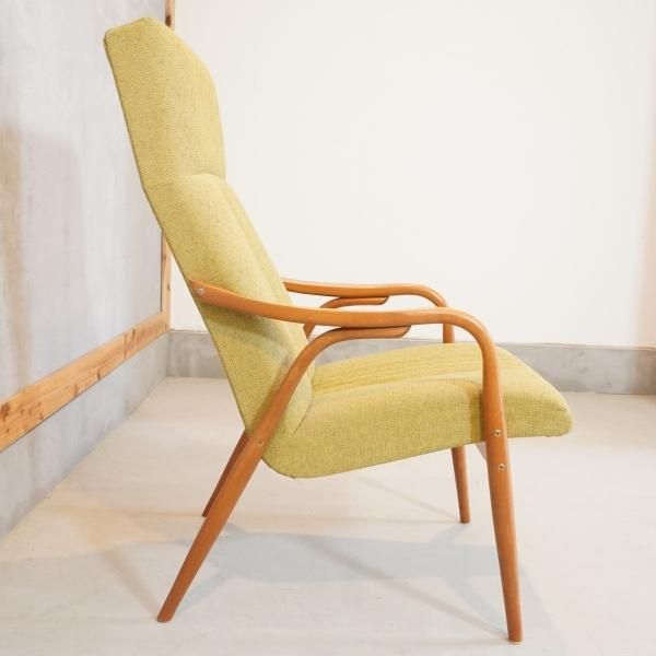 unico(ウニコ)取扱い、DOZE(ドゥーゼ)ハイバックチェアです。チェコの