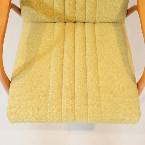 unico(ウニコ)取扱い、DOZE(ドゥーゼ)ハイバックチェアです。チェコの