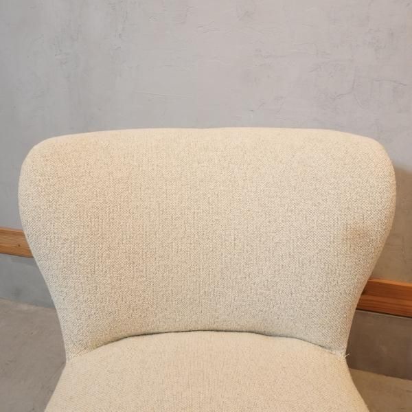 unico(ウニコ)のPUUK(プーク)ラウンジチェアです。ぷっくりとした丸み