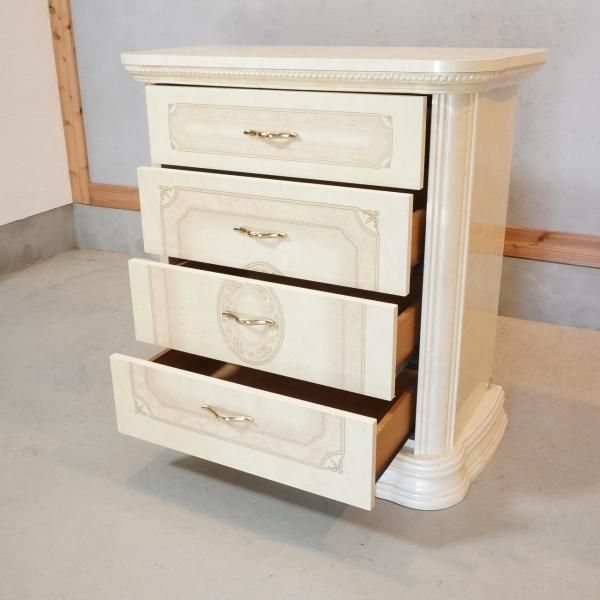 SALTARELLI MOBILI(サルタレッリモビリ)よりAmalfi(アマルフィ