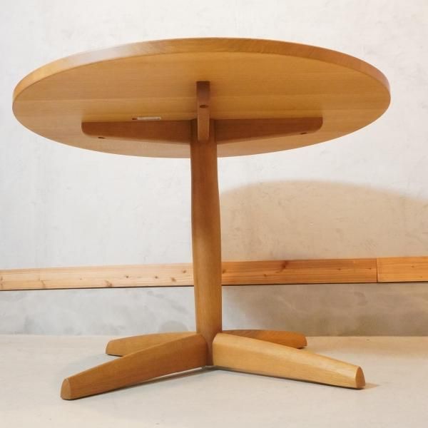 飛騨高山の家具メーカー飛騨産業(HIDA)の”侭” オーク材 ダイニング