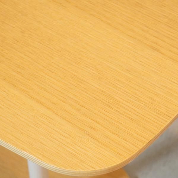 人気の無印良品(MUJI)のオーク材を使用した昇降式 サイドテーブルです