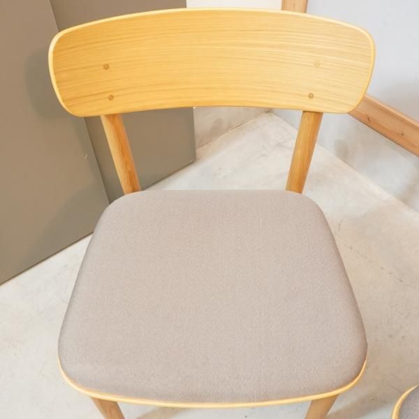 人気の無印良品(MUJI)のオーク無垢材を使用したリビングダイニング