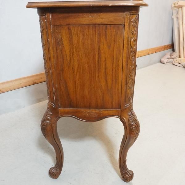 Drexel Heritage(ドレクセル ヘリテイジ)のAVALLON コンソールチェスト