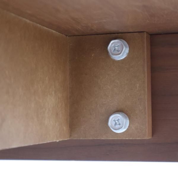 ACTUS(アクタス)で取り扱われていたウォールナット材のデスクセット