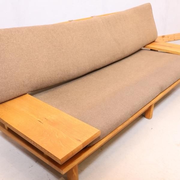 飛騨高山の家具メーカー キツツキマークの飛騨産業(HIDA)より森の