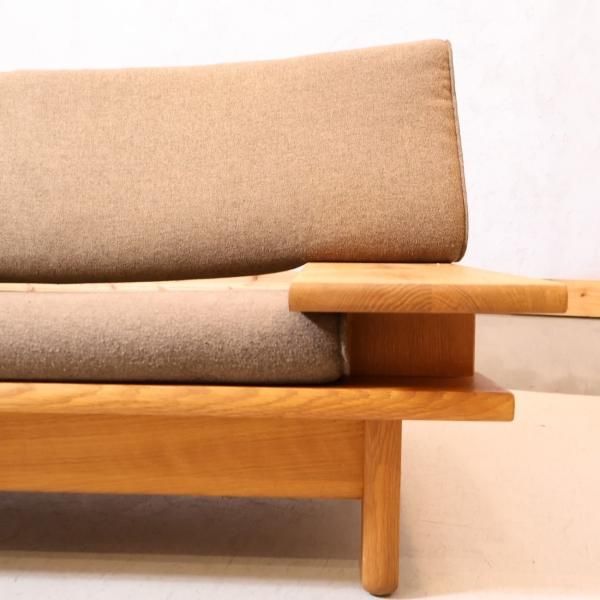 飛騨高山の家具メーカー キツツキマークの飛騨産業(HIDA)より森の