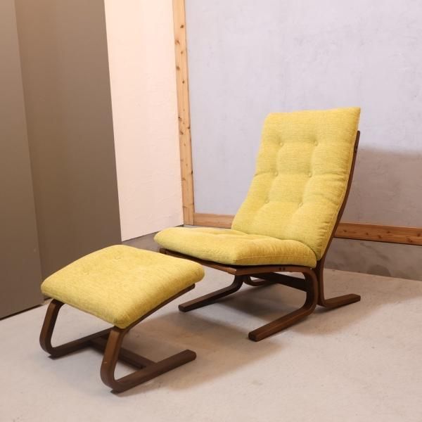 FUJI FURNITURE(冨士ファニチア)のAgio(アージオ)スツールです。曲木