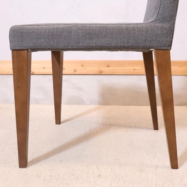 ACTUS(アクタス)で取り扱われていtaFB ウォールナット材ダイニング