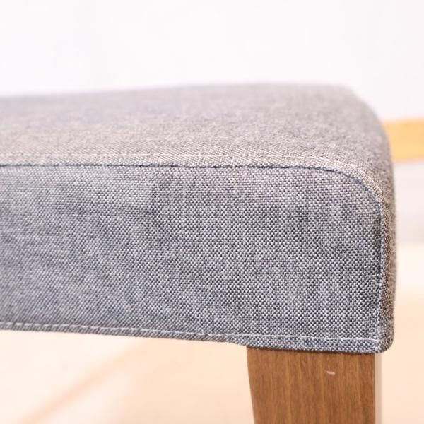 ACTUS(アクタス)で取り扱われていtaFB ウォールナット材ダイニング