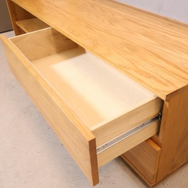 人気の無印良品(MUJI)のオーク無垢材 AVラック！！シンプルなTVボード