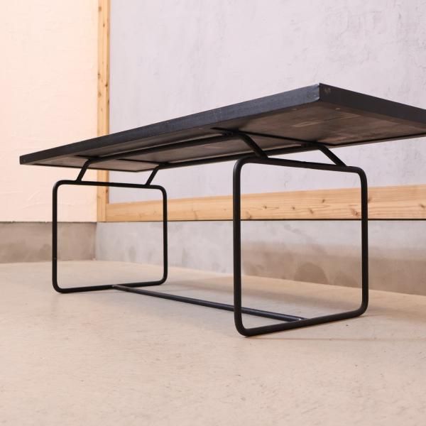 IDEE(イデー)で取り扱われていたMACTAN(マクタン) ローテーブル